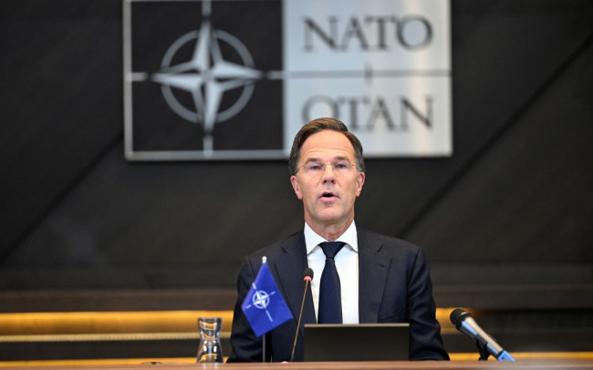 روتي يقول إن المادة 5 ليست مطروحة بعد أن أسقط الناتو صاروخا متجه إلى تركيا