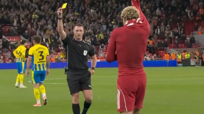 إيكيتيكي يعتذر عن الإجراء "الغبي" وغير الضروري الذي أدى إلى بطاقة حمراء