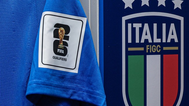 السياسيون الإيرانيون والإيطاليون يردون على اقتراح "مخز" و"مسيء" بشأن كأس العالم