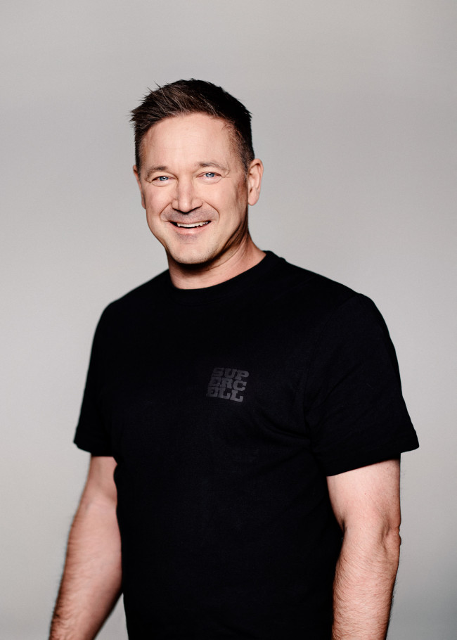 Supercell رئيس سيكرم في جوائز ألعاب بافتا مع وسام الزمالة