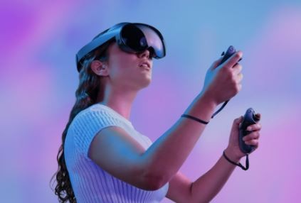 ميتا تغلق ألعاب تويستد بيكسل وسانزارو