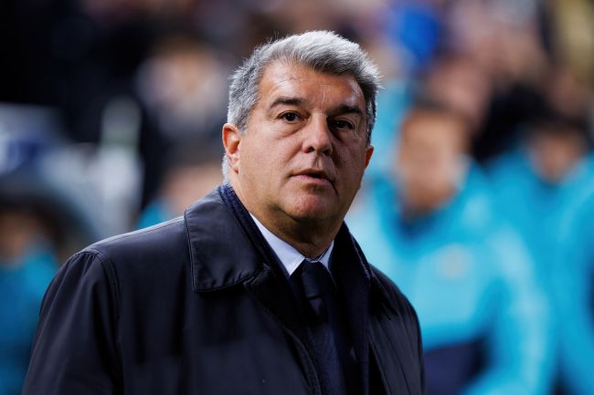 جوان لابورتا تنفي أن برشلونة تلقى معاملة إيجابية من الحكام في قضية نيغريرا