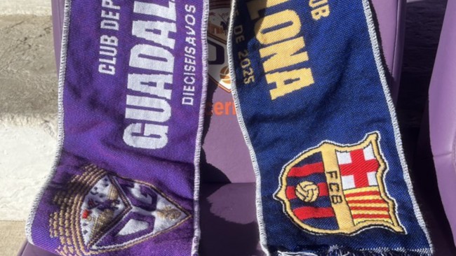 نادي برشلونة يكافح لكسر جدار غوادالاخارا لكنه يتأهل إلى كأس الملك في الدور التالي