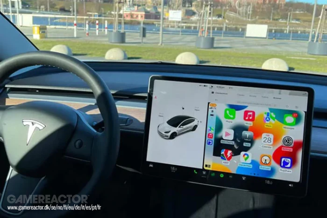 تسلا تؤخر تنفيذ Apple CarPlay مرة أخرى