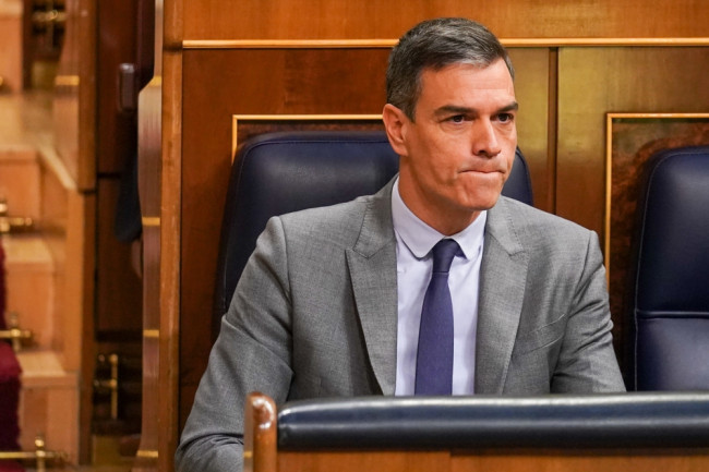 إسبانيا تطلق تحقيقا في X وMeta وTikTok بسبب محتوى إساءة التحريك الناتج عن الذكاء الاصطناعي