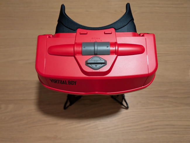 فتح الصندوق والمقارنة: هذا هو شكل Virtual Boy لسويتش