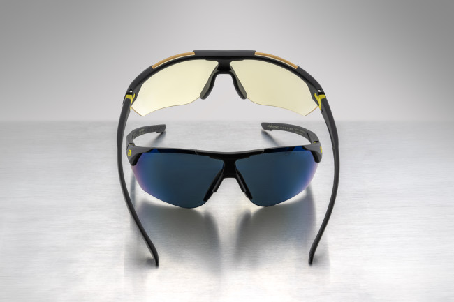 نظارات ميليتك سايبربانك 2077 من Gunnar Optiks