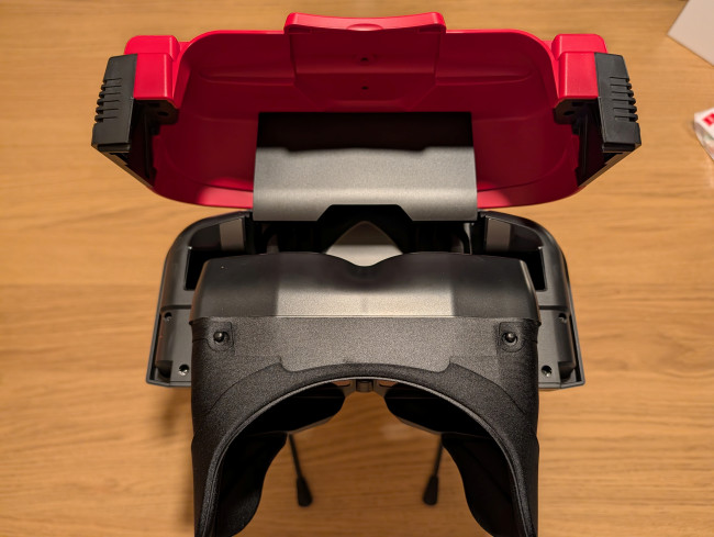 فتح الصندوق والمقارنة: هذا هو شكل Virtual Boy لسويتش