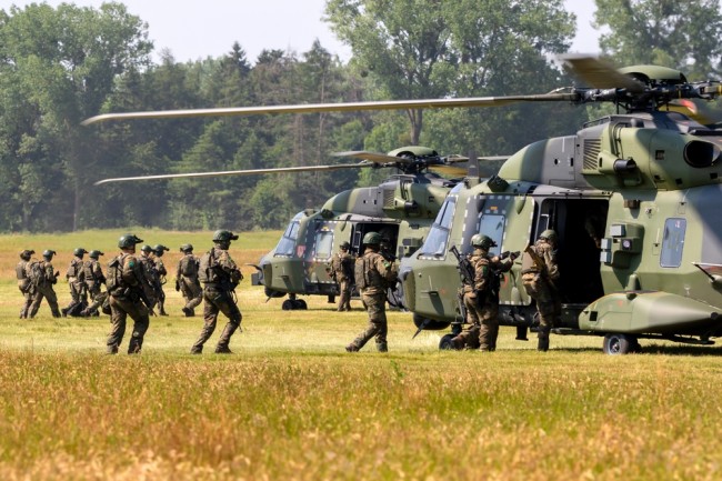 توافق ألمانيا على حملة إنفاق دفاعي بقيمة 50 مليار يورو