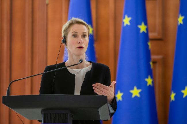 يعتقد قادة الاتحاد الأوروبي اعتقادا راسخا أن أوكرانيا نفسها تقرر مستقبلهم