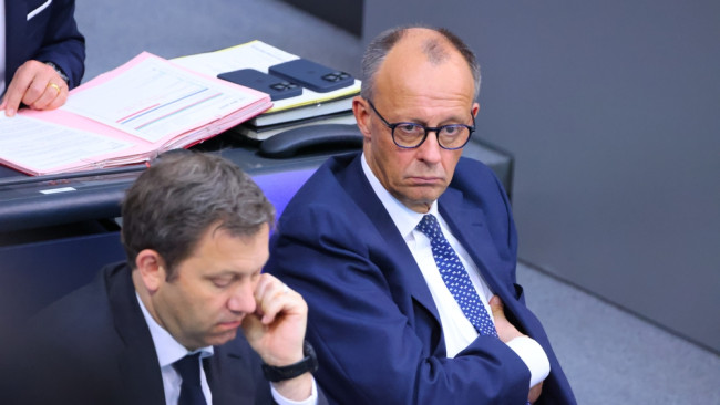 ألمانيا تدفع بخطة الاتحاد الأوروبي ذات السرعتين لتسريع دمج الدفاع: الغرض والدول المشاركة