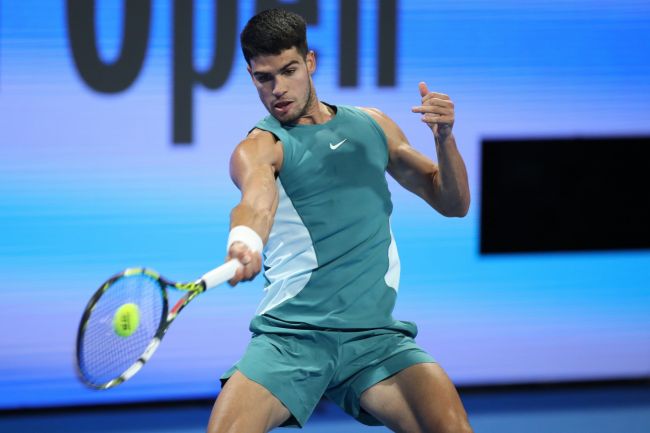 يشرح كارلوس ألكاراز كيف درس يانيك سينر قبل نهائي بطولة أمريكا المفتوحة