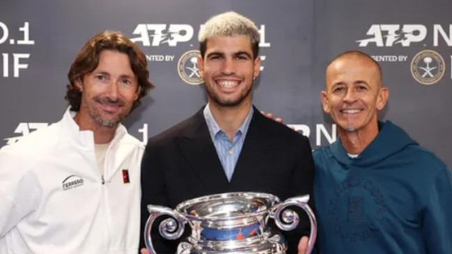 سامو لوبيز، مدرب كارلوس ألكاراز الجديد، ينشر ويحذف منشورا على إنستغرام