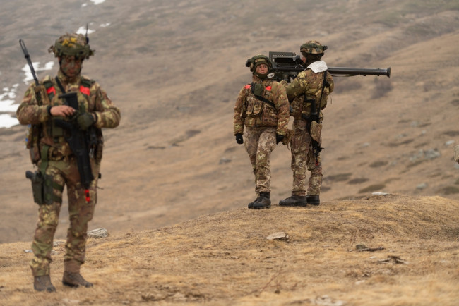 إيطاليا تزن إضافة 100,000 جندي في توسع كبير للقوات المسلحة