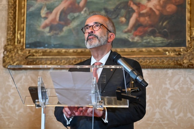 البرتغال تعترف رسميا بدولة فلسطين