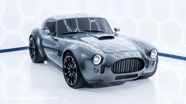 تم الكشف عن كوبيه AC Cobra GT Coupe ذات طابع الحنين والجنون