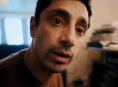 يرى فيلم "بيت" من برايم فيديو رجلا ينهار بشكل فكاهي أثناء حصوله على اختبار أداء لتجسيد شخصية جيمس بوند