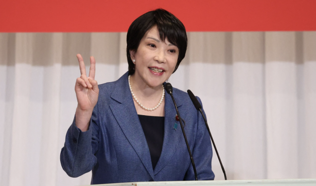 توافق اليابان على ميزانية قياسية بقيمة 785 مليار دولار تسعى لاحتواء ارتفاع الديون