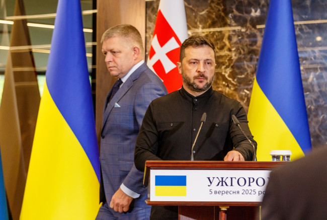 سلوفاكيا تقطع الكهرباء الطارئة عن أوكرانيا، تصاعد النزاع حول عبور النفط