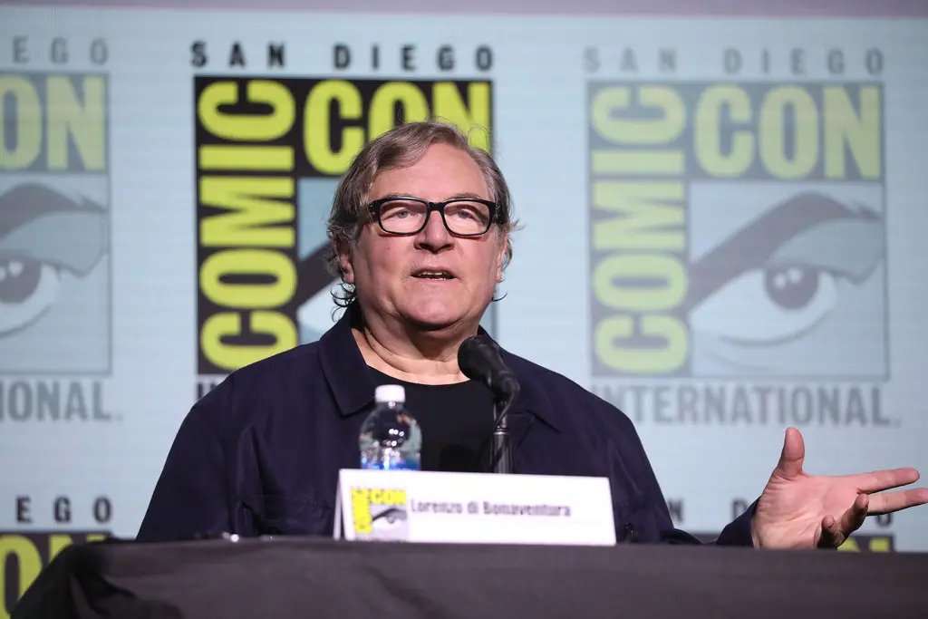 Producer Lorenzo di Bonaventura speaking at San Diego Comic-Con